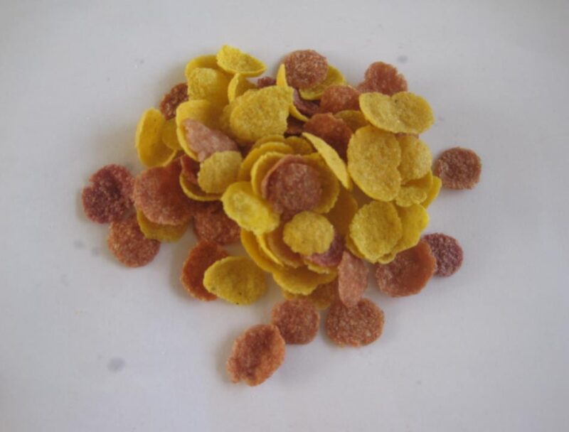 Corn flakes made by cereal flakes machinery